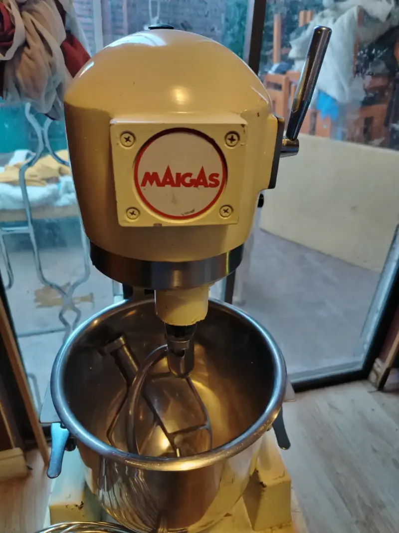 Batidora industrial de 10 litros - 2