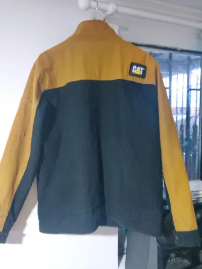 Chaqueta CAT amarilla y negra - miniatura 1