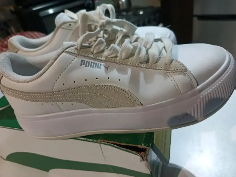 Zapatillas blancas Puma - 1