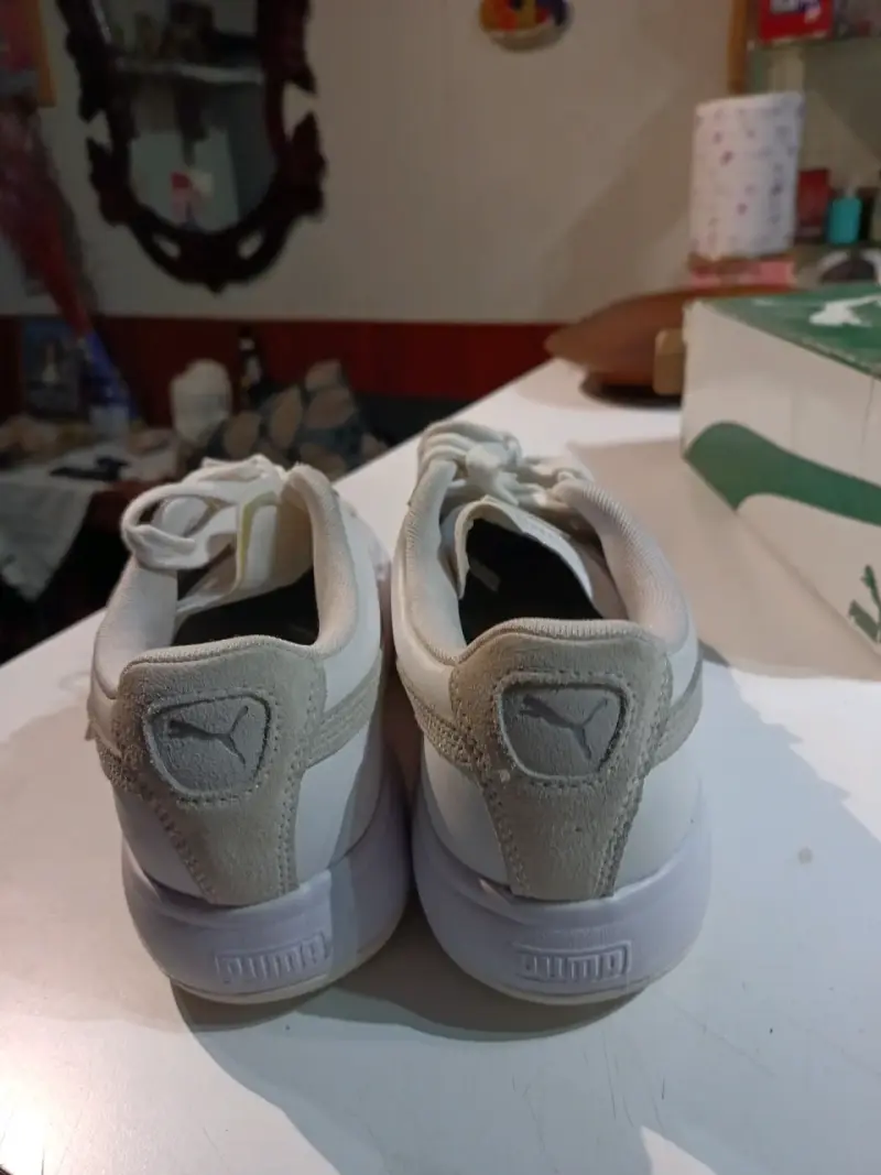Zapatillas blancas Puma - 3