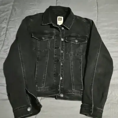 Chaqueta de jean negra - miniatura 1