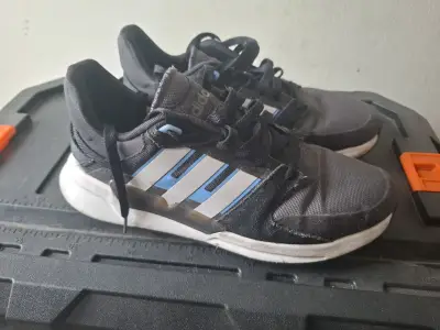 Zapatillas Adidas Run 90s.talla 41.5 - miniatura 1