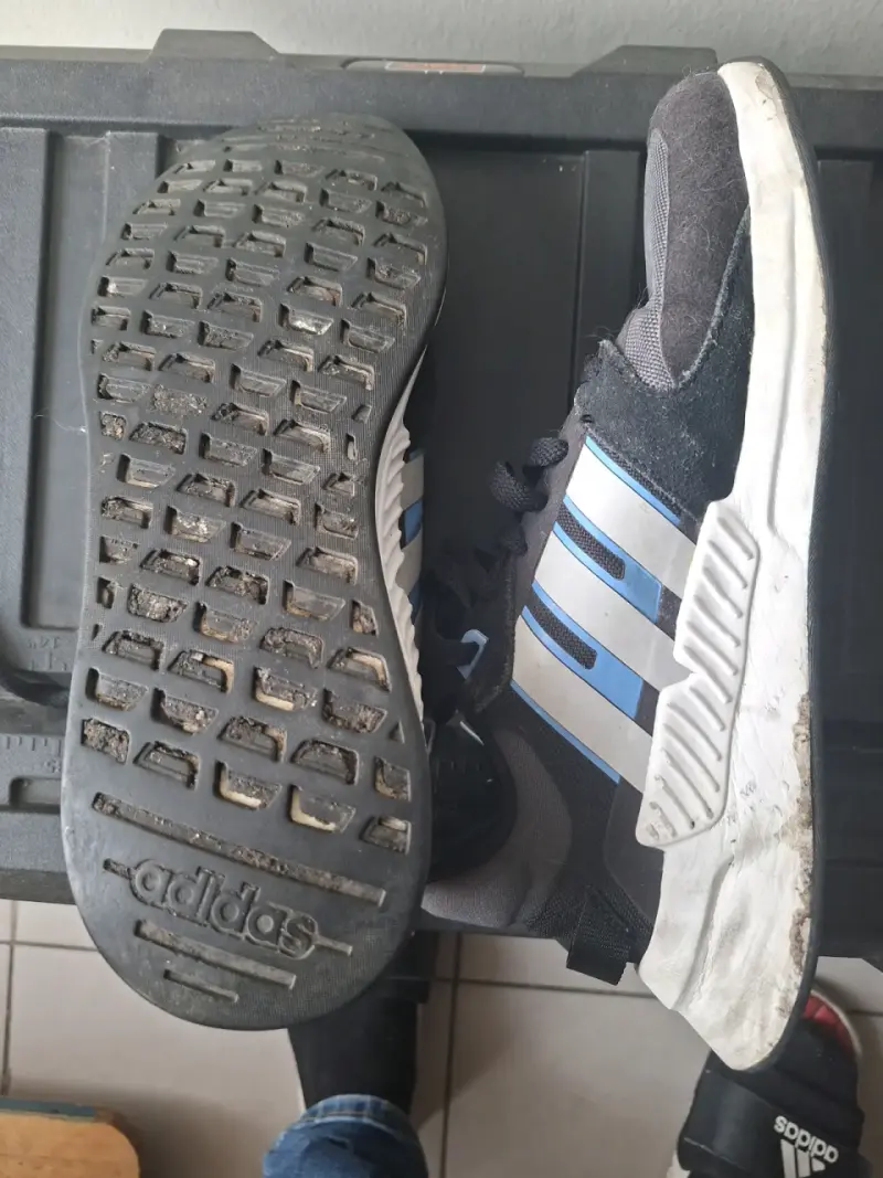 Zapatillas Adidas Run 90s.talla 41.5 - 3
