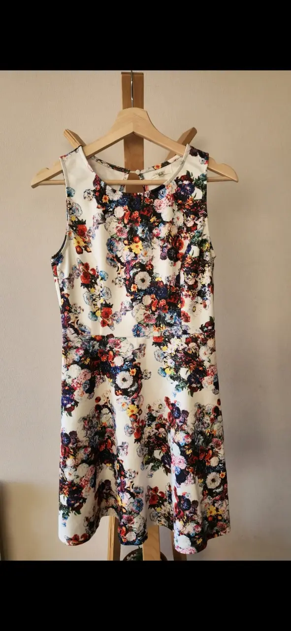 Vestido Floreado Talla S - 1
