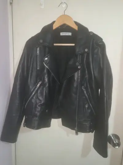 Chaqueta de cuero negra - miniatura 1