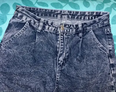 Jeans azul oscuro - miniatura 1