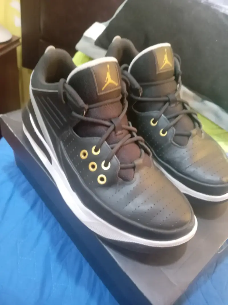 Zapatillas jordan max aura 5 - 1