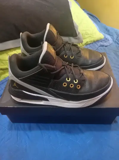 Zapatillas jordan max aura 5 - miniatura 2