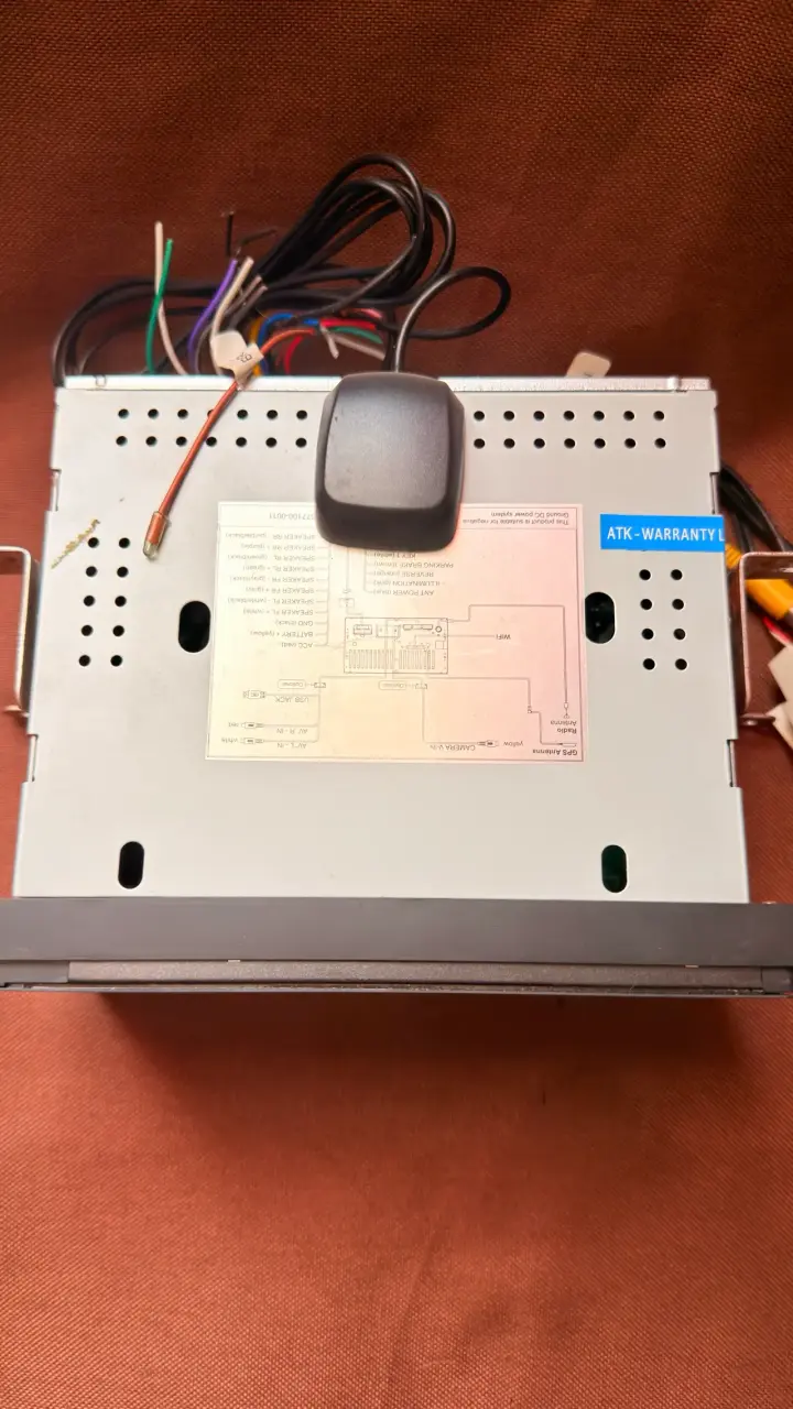 Parlantes y radio  de auto - 3
