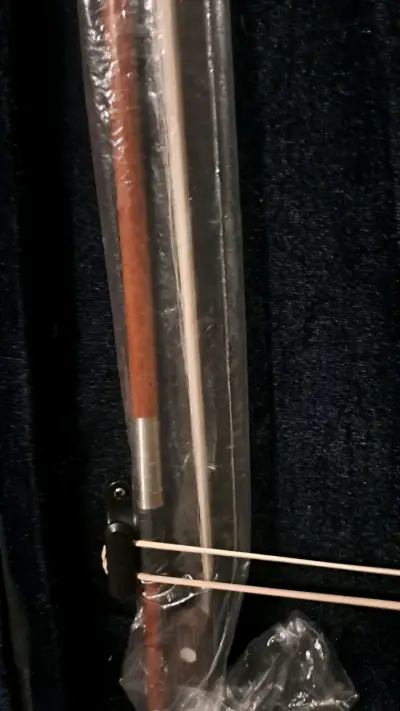 Violín en estuche con arco - miniatura 3