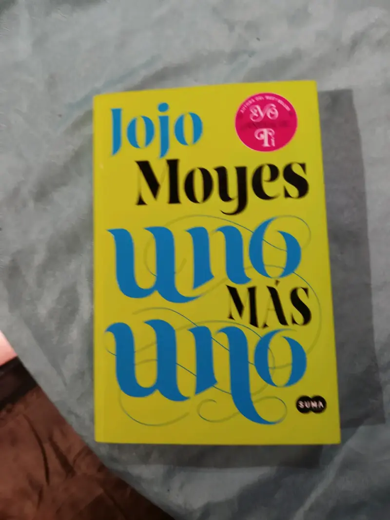 Libro 'Uno Más Uno' de Jojo Moyes - 1