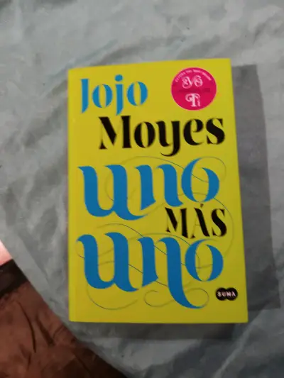 Libro 'Uno Más Uno' de Jojo Moyes - miniatura 1