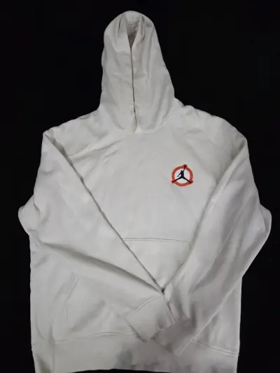 Polerón blanco Jordan Bulls - miniatura 2