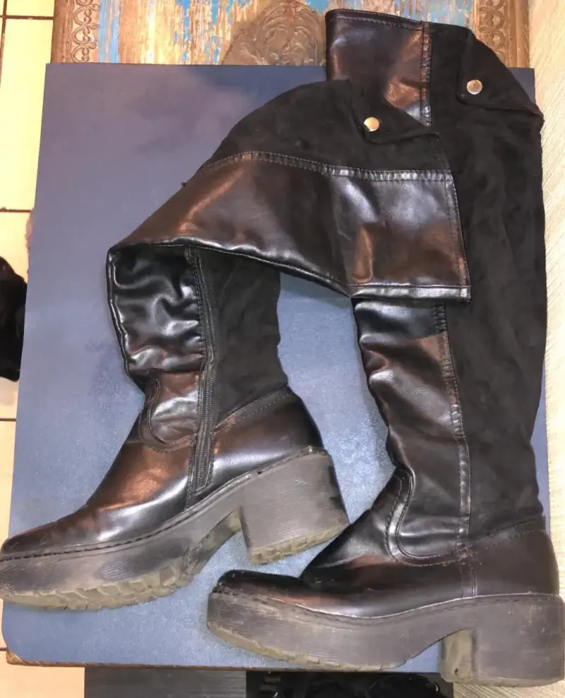 Botas negras de cuero altas - 2