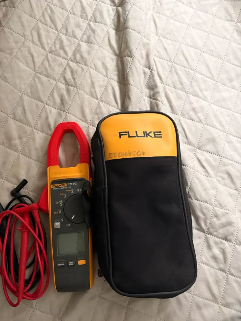 Multímetro de gancho Fluke 375 FC - 2