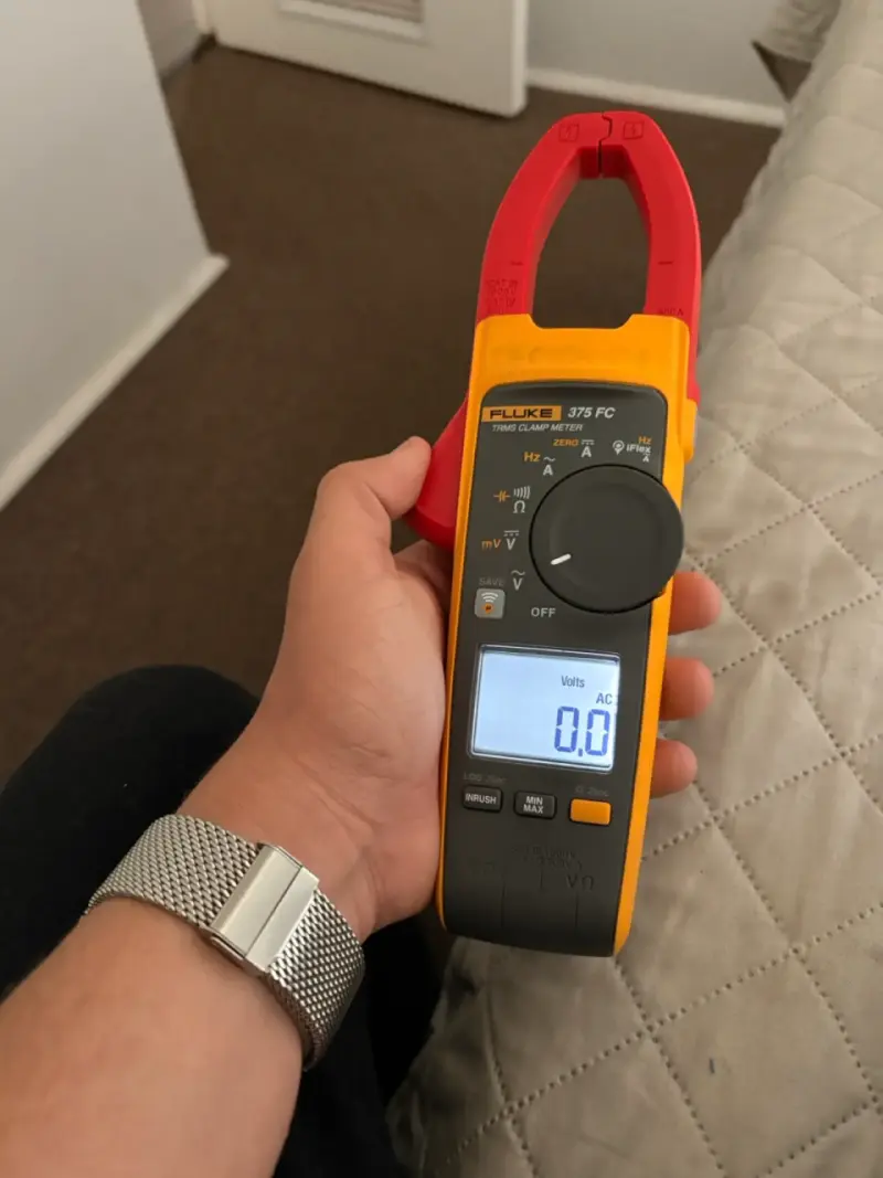 Multímetro de gancho Fluke 375 FC - 3