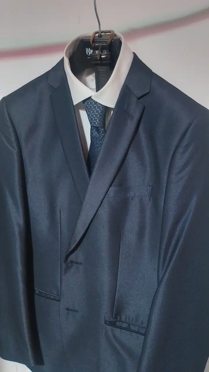 Traje formal azul marino - 1