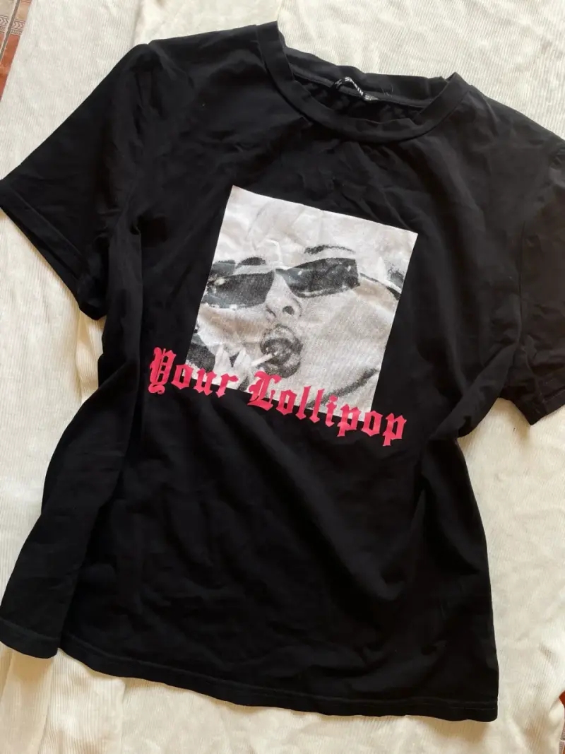Polera negra nueva