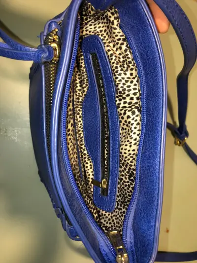 Cartera azul con diseño interno animal print - miniatura 1