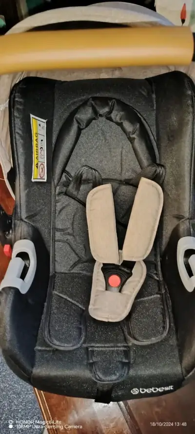 Silla de auto Bebesit negra - miniatura 4