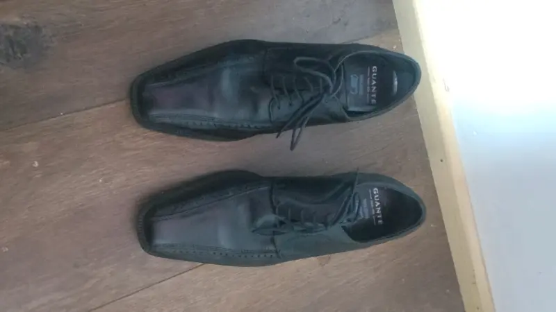 Zapatos formales negros