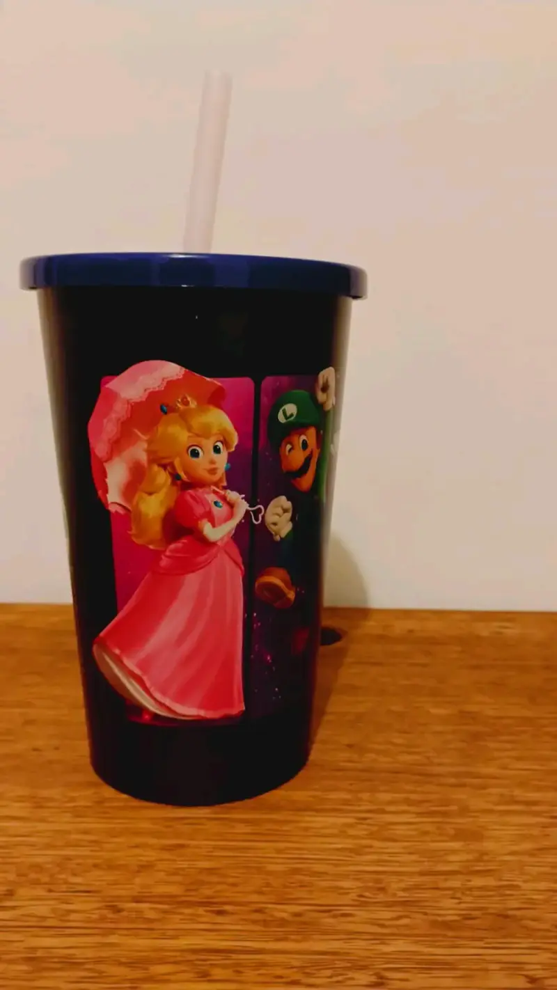 Vaso promocional Mario Bros - 4