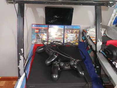 Lote Ps4 pro 1tb, notebook gamer y tablet Lenovo - miniatura 1