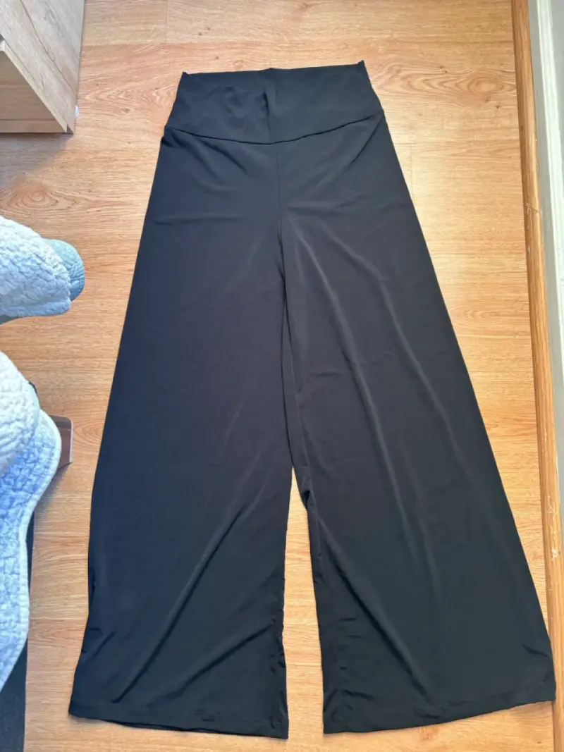 Pantalones negros anchos L - 1