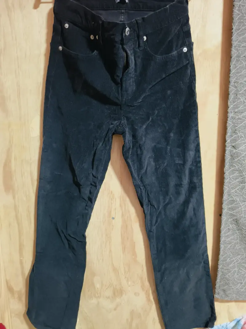 Pantalones de pana negros