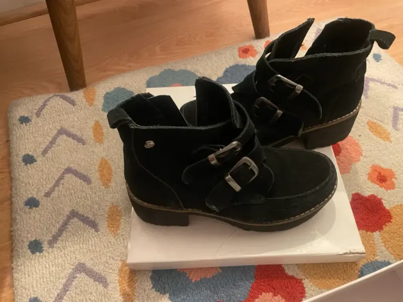 Botines negros con hebillas C-Moran 37 - 2