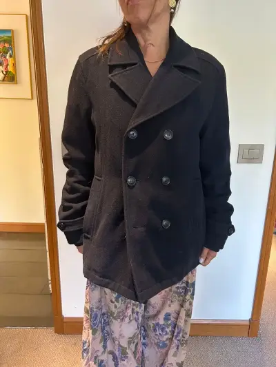 Abrigo negro de lana con botones M - miniatura 1