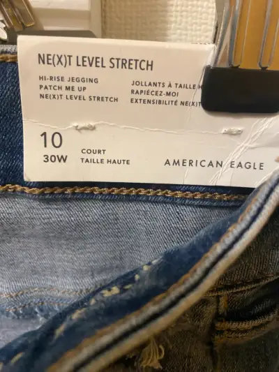 Jeans desgastados American Eagle T10 - miniatura 3