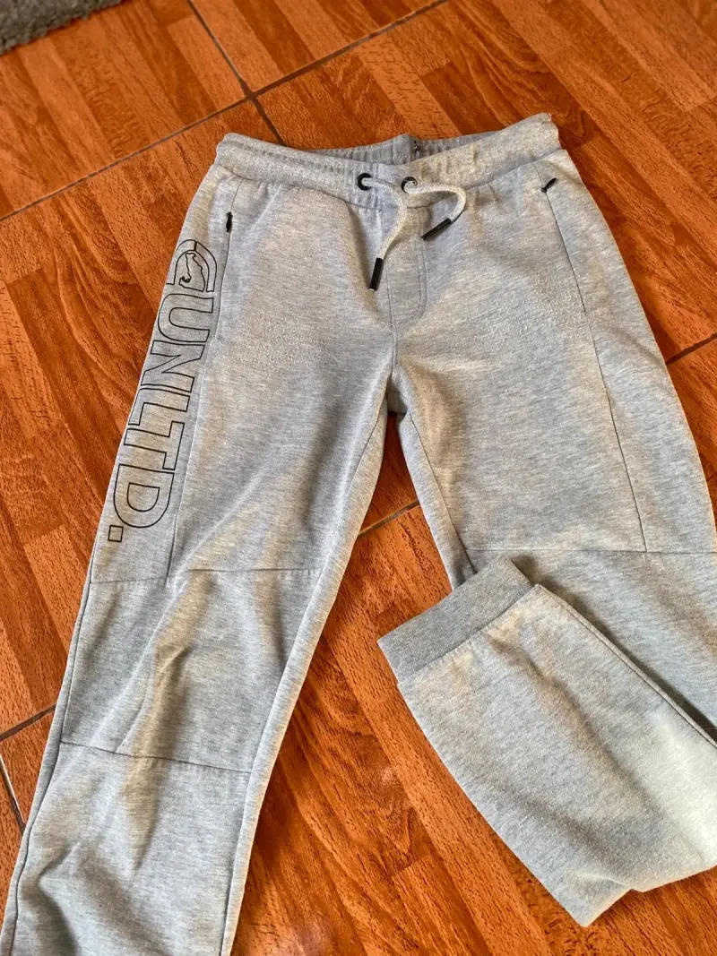 Pantalón de entrenamiento gris ecko untld talla 14 - 2