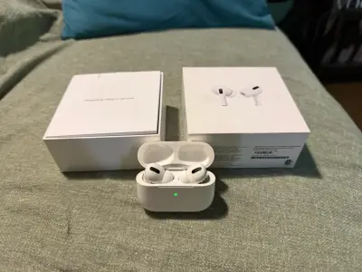 Airpods Pro (1° Gen.) - miniatura 2