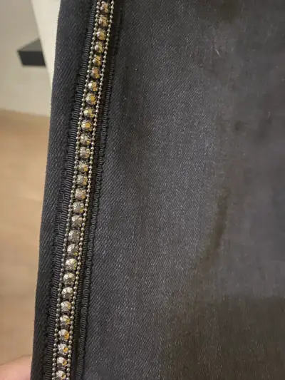 Jeans Zara negros con brillitos 38 - miniatura 4