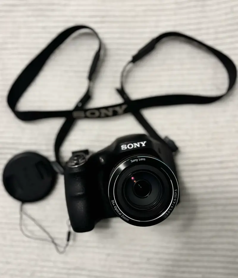Cámara Sony con zoom óptico 35x - 5