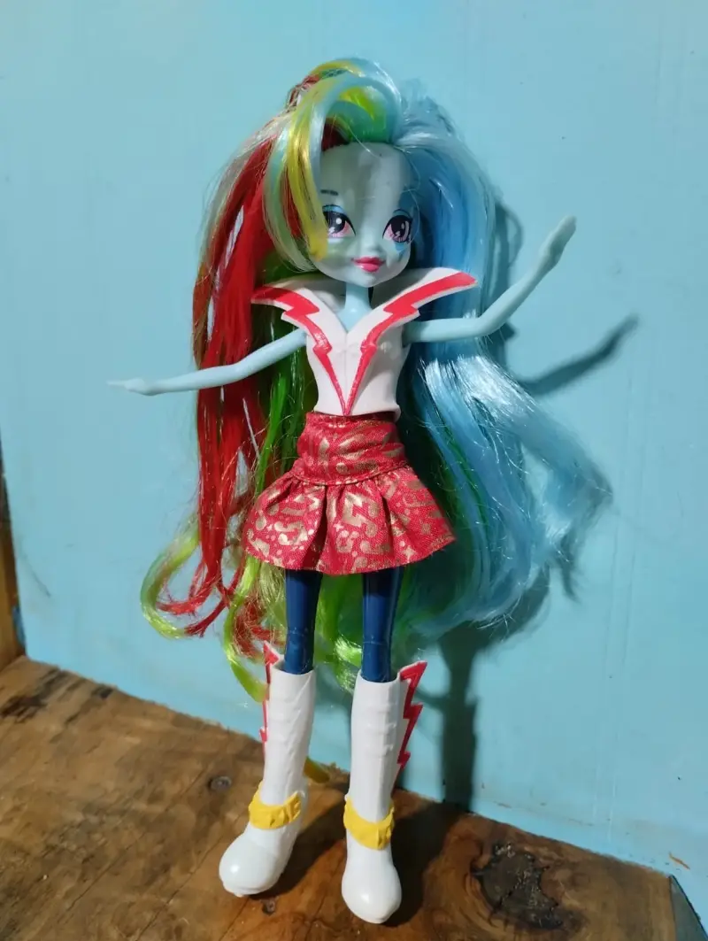 Muñeca Rainbow Dash del año 2014 My Little Pony - 2