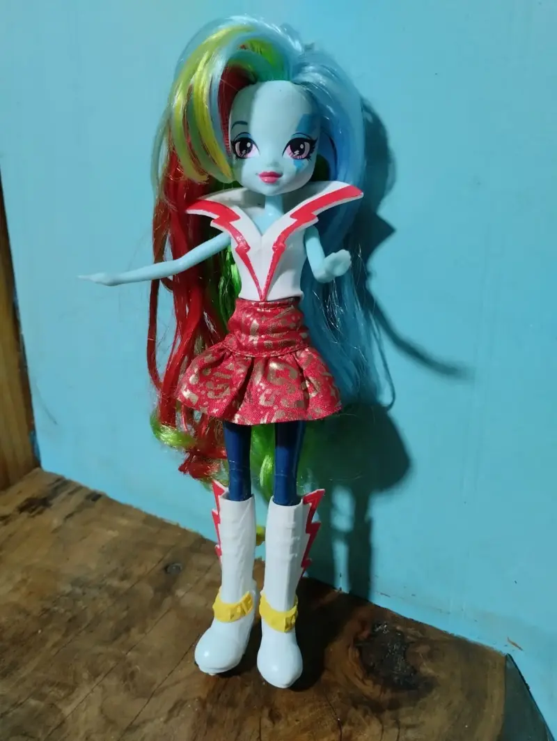 Muñeca Rainbow Dash del año 2014 My Little Pony - 5