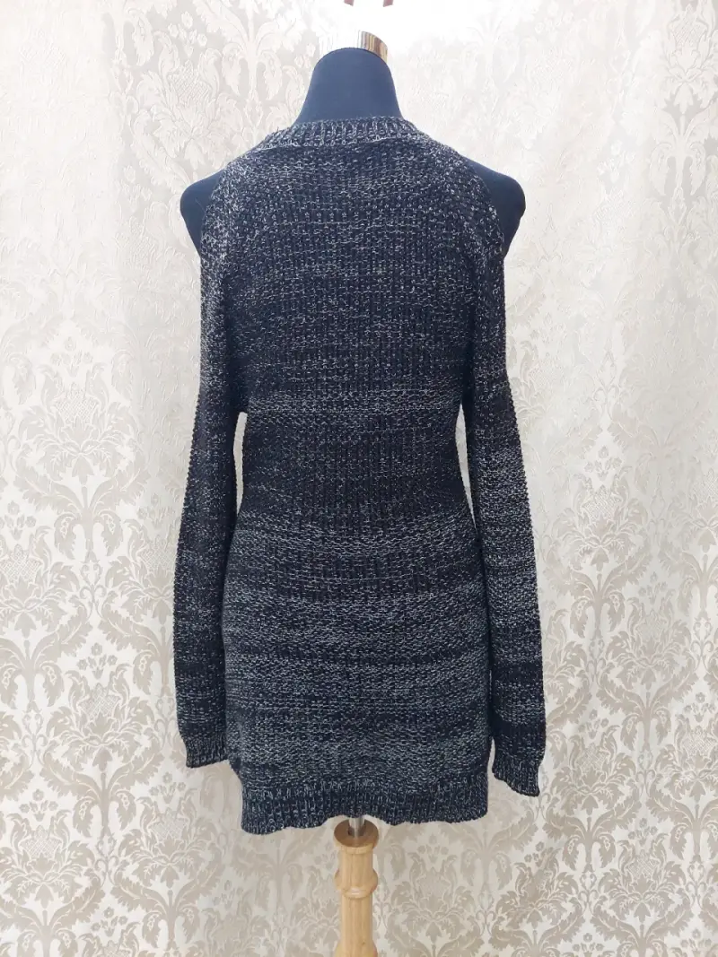 Sweater gris de punto largo - 3