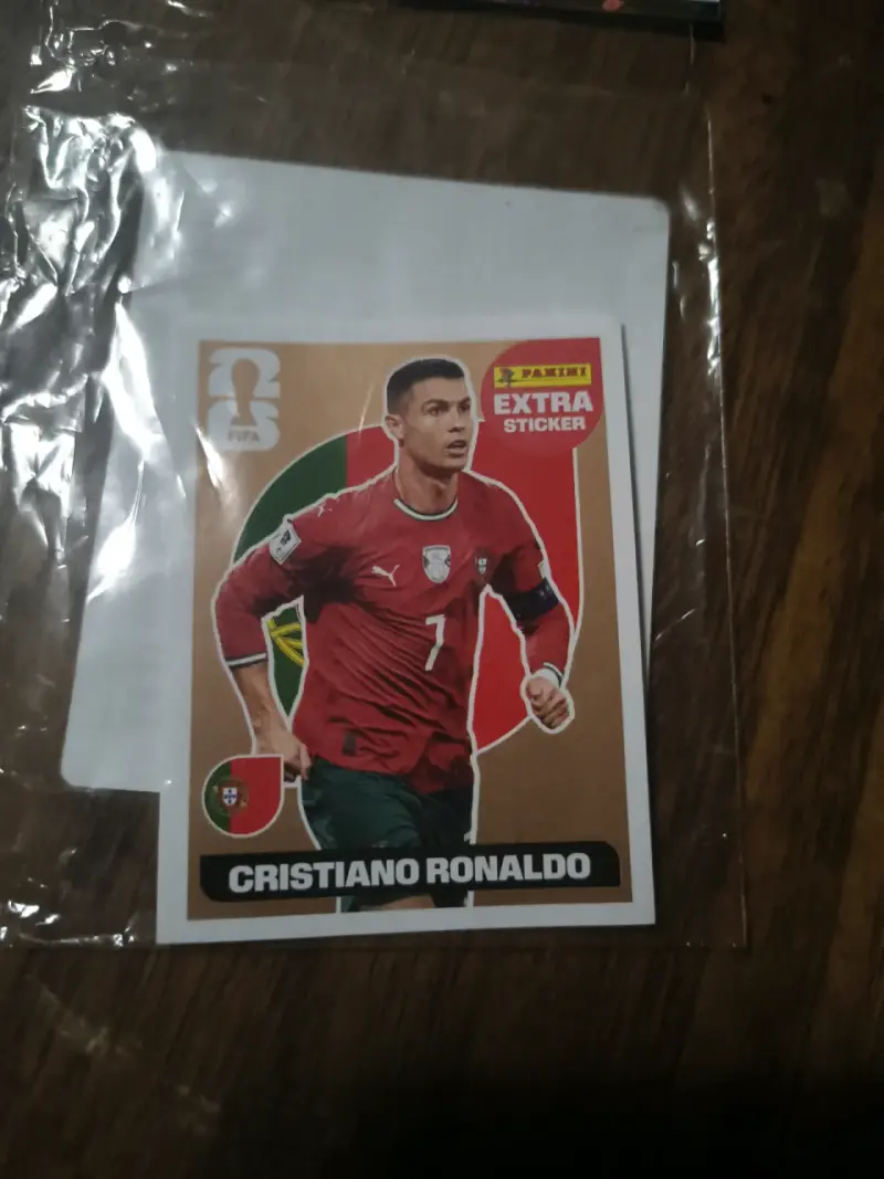 Cristiano Ronaldo Gold - Panini FIFA 2026 - 1