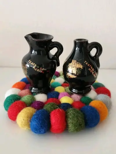 Mini jarras cerámicas Mérida - miniatura 1