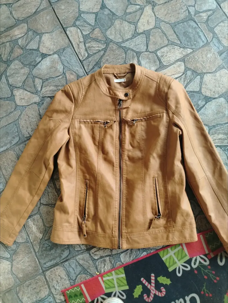 Chaqueta de cuero negra y beige - 2