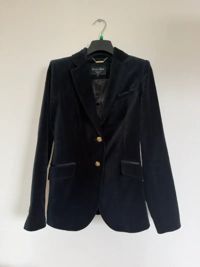 Blazer negro de terciopelo - 1