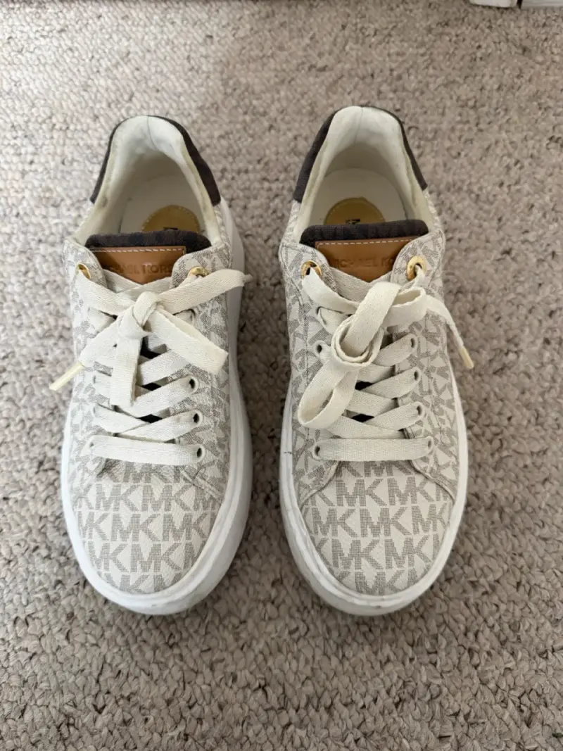 Zapatillas beige Michael Kors - 1
