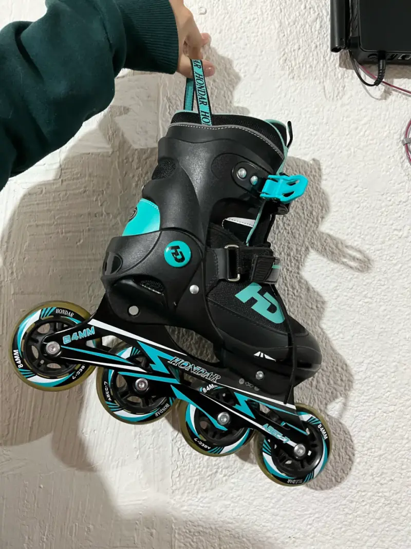Patines en línea negros y turquesa - 6