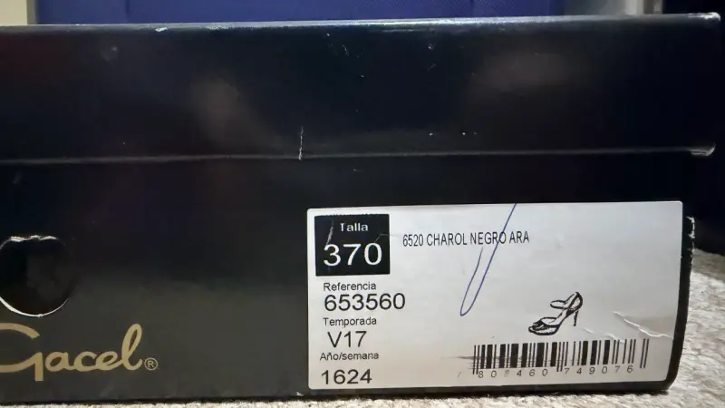 Zapatos charol negro talla 37 - 1