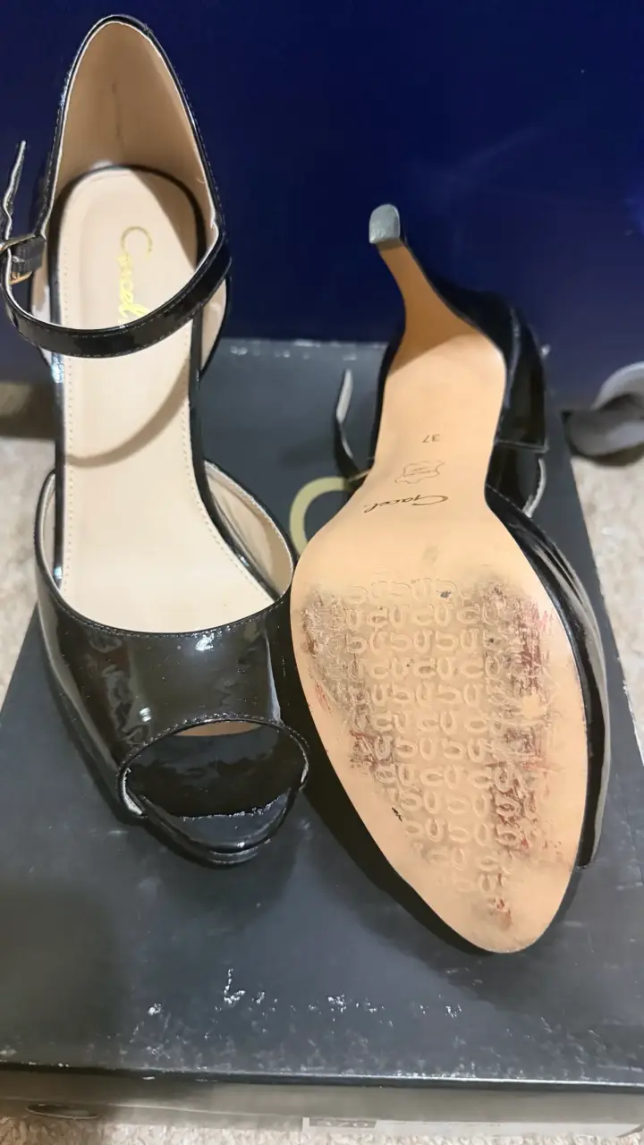 Zapatos charol negro talla 37 - 5