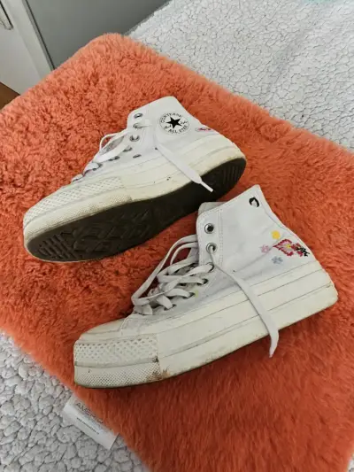 Zapatillas Converse blancas altas - miniatura 2