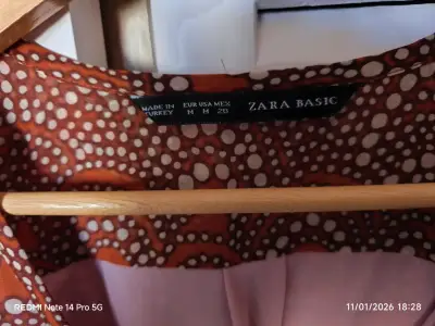 Vestido estampado naranjo Marca ZARA - miniatura 3