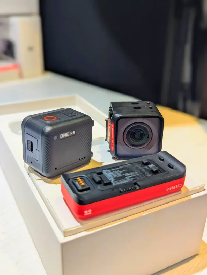 Cámara Insta360 ONE RS 4k EDITION - 3
